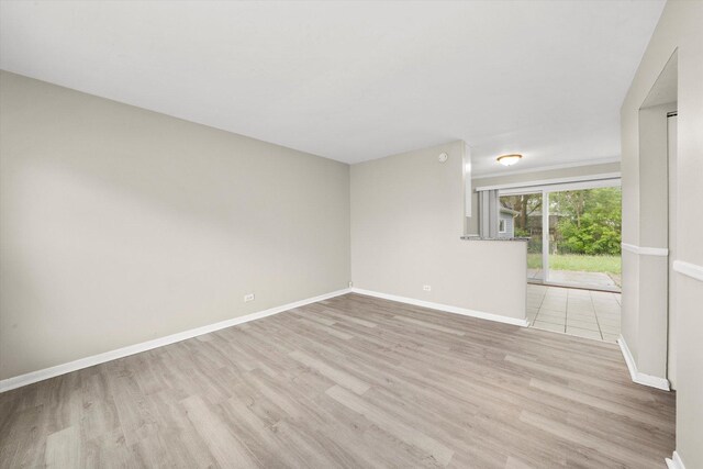 221 Lafayette Dr, Bolingbrook, IL 60440 - photo 3