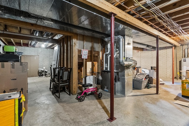 2610 Worthington Dr, Champaign, IL 61822 - unfinished below grade area featuring brick wall