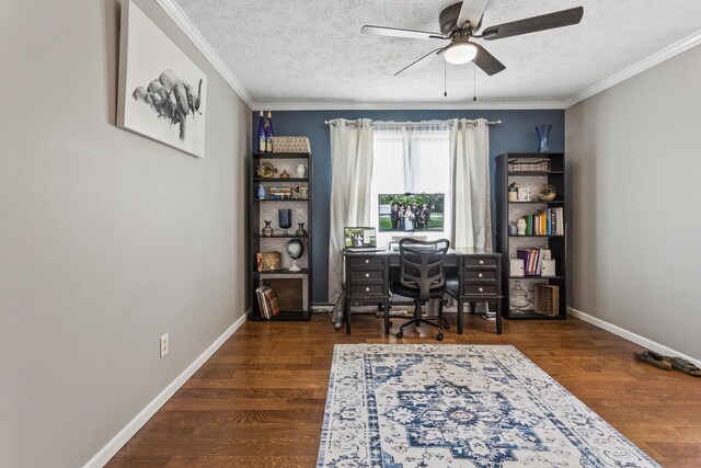2610 Worthington Dr, Champaign, IL 61822 - home office featuring a ceiling fan, a textured ceiling, ornamental molding, wood finished floors, and baseboards