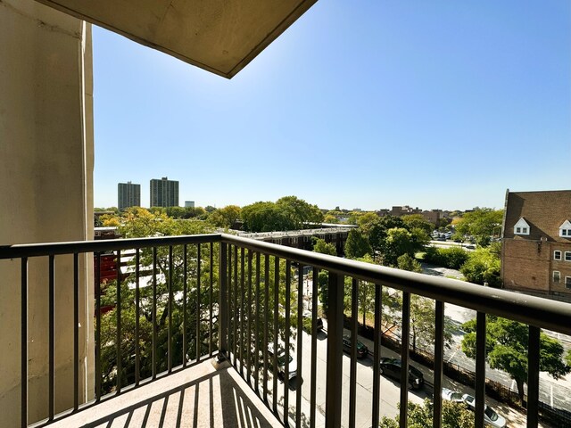 2605 S Indiana Ave Unit 501, Chicago, IL 60616 - view of balcony
