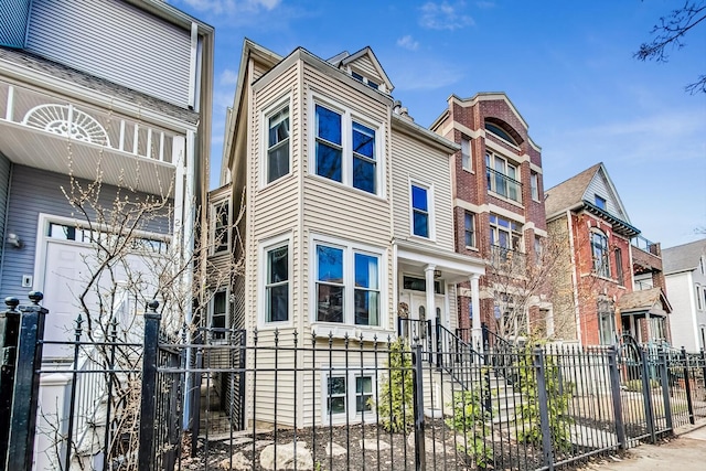 2710 N Racine Ave, Chicago, IL 60614 - photo 3
