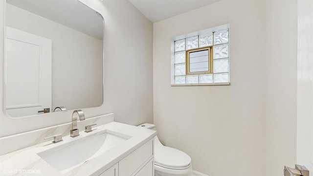 3524 N Natoma Ave, Chicago, IL 60634 - bathroom with toilet and vanity