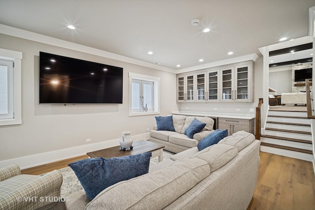 3701 Knollwood Ln, Glenview, IL 60025 - living room featuring crown molding, baseboards, recessed lighting, and wood finished floors
