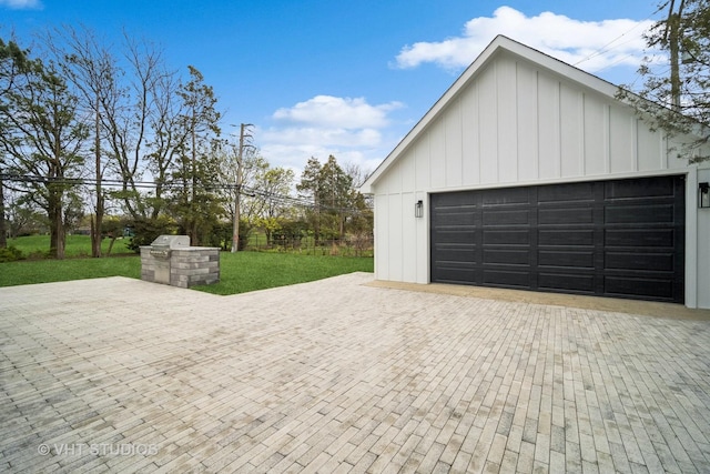 3701 Knollwood Ln, Glenview, IL 60025 - view of garage