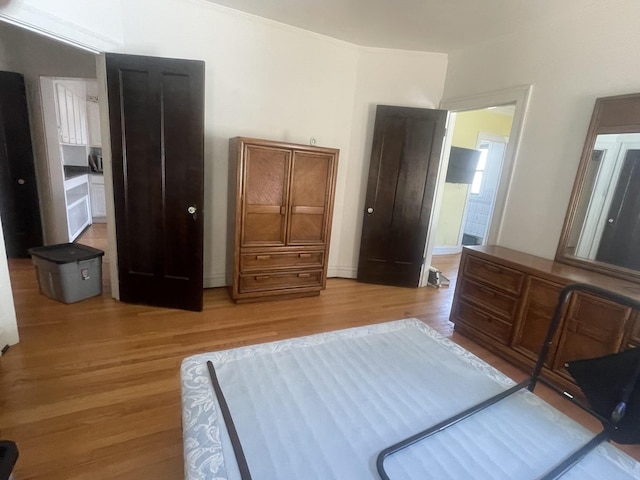 6108 N Maplewood Ave, Chicago, IL 60659 - bedroom featuring light wood-style floors