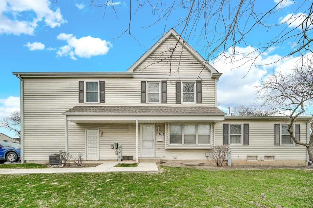 2301 Knollwood Cir, Schaumburg, IL 60194 - photo 1