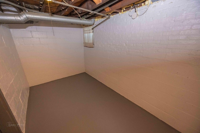 view of unfinished basement