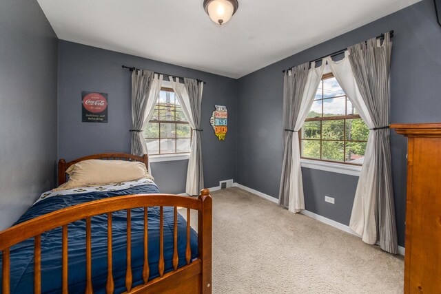 1116 S Aldine Ave, Park Ridge, IL 60068 - carpeted bedroom featuring baseboards
