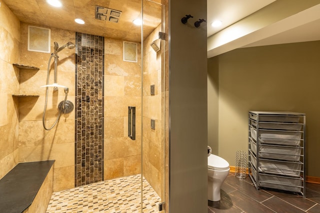 4610 Main St, Lisle, IL 60532 - bathroom featuring a stall shower, toilet, recessed lighting, and baseboards