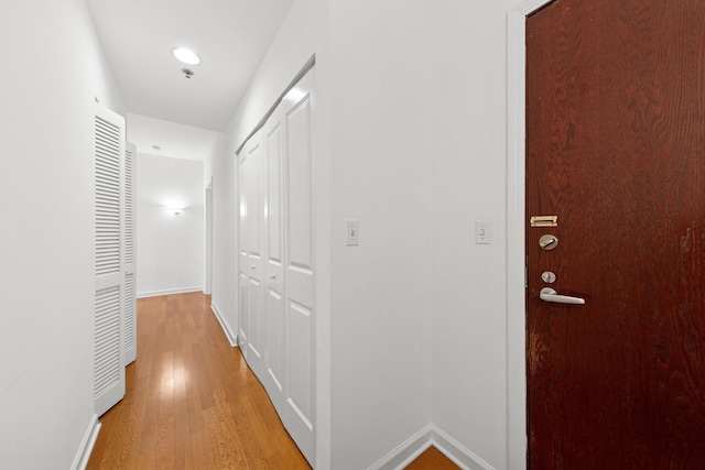 1250 S Michigan Ave Unit 1502, Chicago, IL 60605 - hallway with light wood-style floors and baseboards