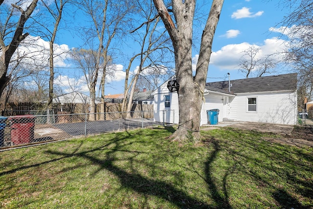 292 W 17th St, Chicago Heights, IL 60411 - view of yard with a patio area