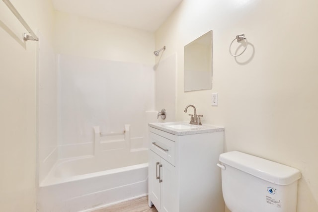 292 W 17th St, Chicago Heights, IL 60411 - bathroom featuring  shower combination, toilet, and vanity