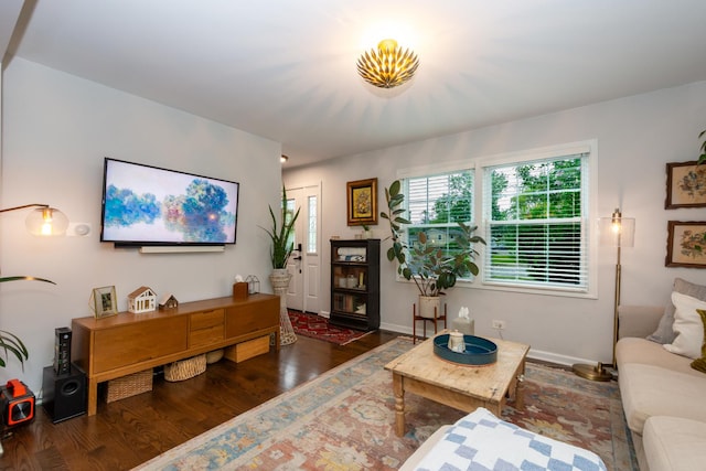 18450 W Streamwood Ct, Gurnee, IL 60031 - living room with wood finished floors and baseboards