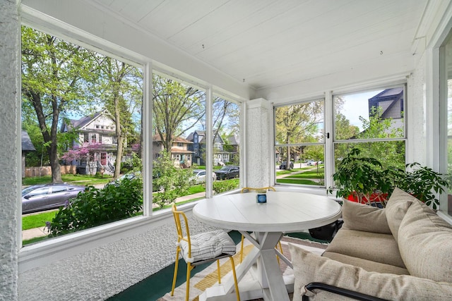 view of sunroom / solarium