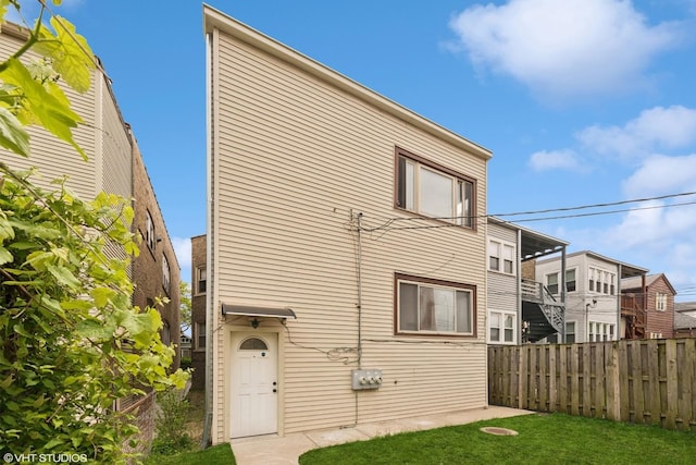 4842 N California Ave, Chicago, IL 60625 - view of back of property
