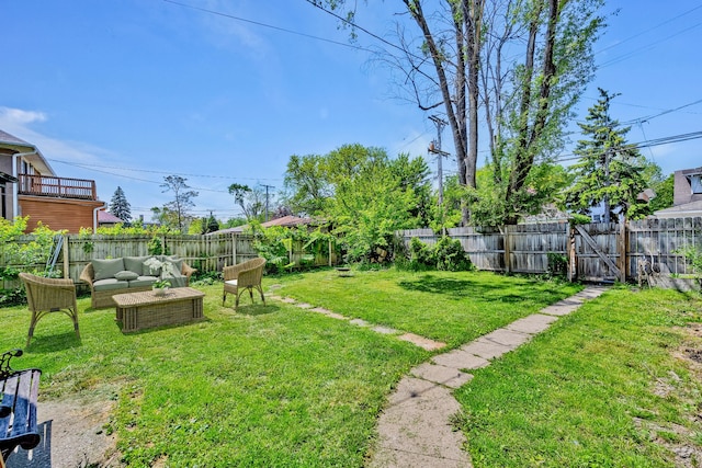 1144 N Austin Blvd, Oak Park, IL 60302 - view of yard with an outdoor hangout area