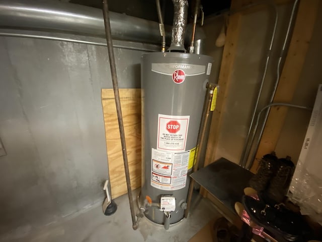 3846 Brummel St, Skokie, IL 60076 - utility room with gas water heater