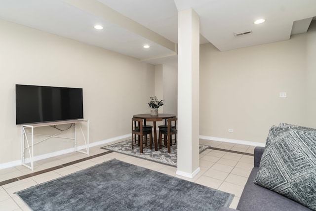 4639 S Saint Lawrence Ave Unit 2, Chicago, IL 60653 - tiled living area featuring baseboards and recessed lighting
