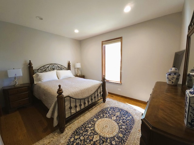 24-114 Lake Carroll Blvd, Lake Carroll, IL 61046 - bedroom featuring light wood finished floors, baseboards, and recessed lighting