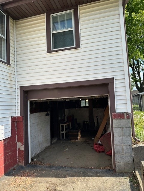 301 S Hebbard St, Joliet, IL 60433 - view of garage