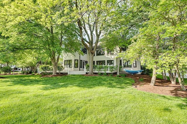 1565 Winberie Ct, Naperville, IL 60564 - rear view of property with a yard