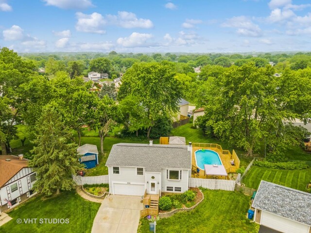 898 Shorewood Dr, Bartlett, IL 60103 - bird's eye view of a pool area