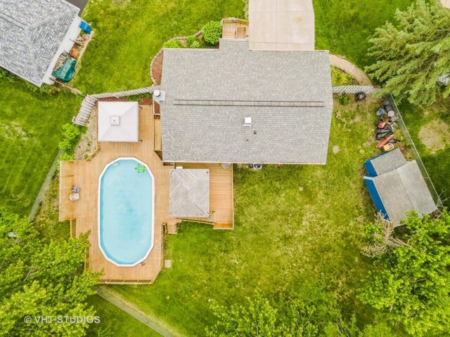 898 Shorewood Dr, Bartlett, IL 60103 - aerial view of a pool area
