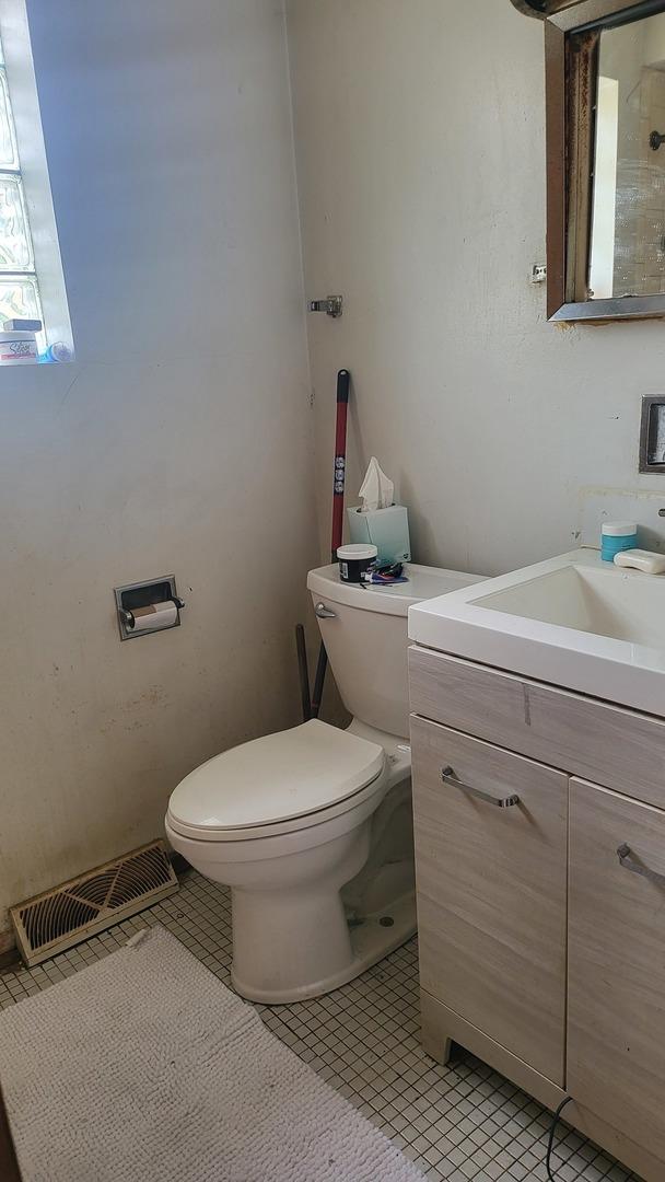 217 Eastern Ave, Bellwood, IL 60104 - photo 4