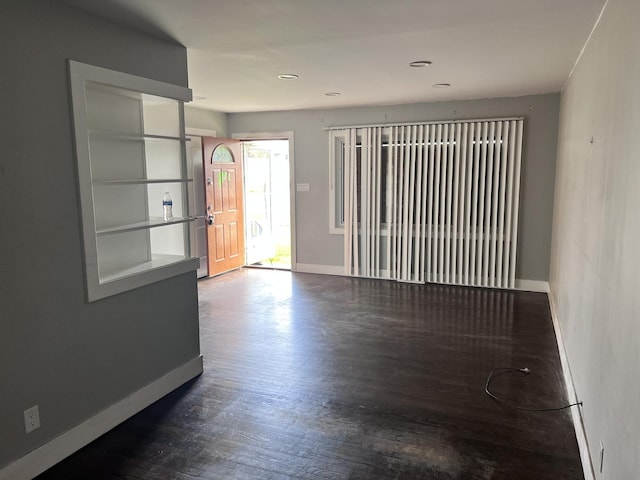 17814 Burnham Ave, Lansing, IL 60438 - spare room featuring baseboards, wood finished floors, and recessed lighting