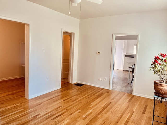 1723 N Richmond St, Chicago, IL 60647 - bedroom with light wood-style floors and baseboards