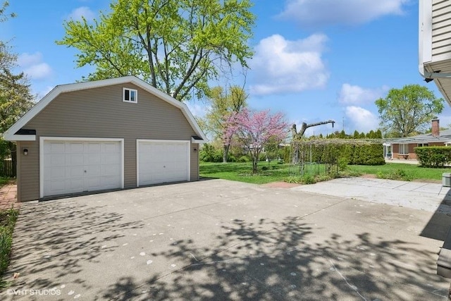 36 Chestnut Rd, Northbrook, IL 60062 - view of detached garage