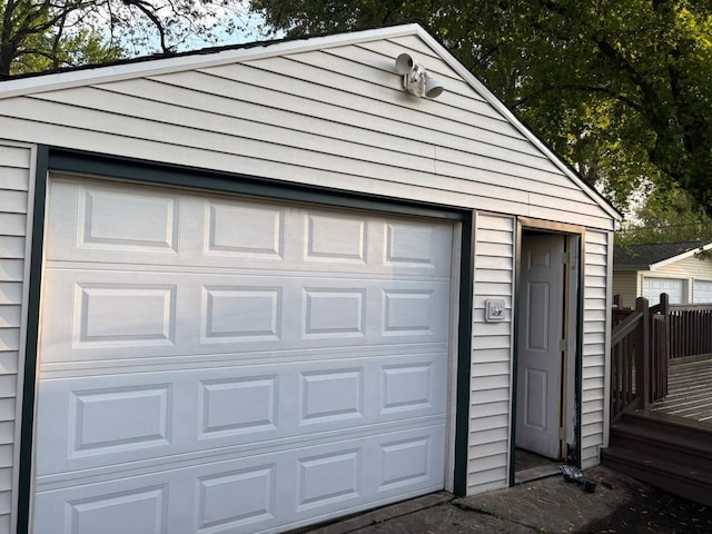 430 Spring Ave, Dekalb, IL 60115 - view of garage