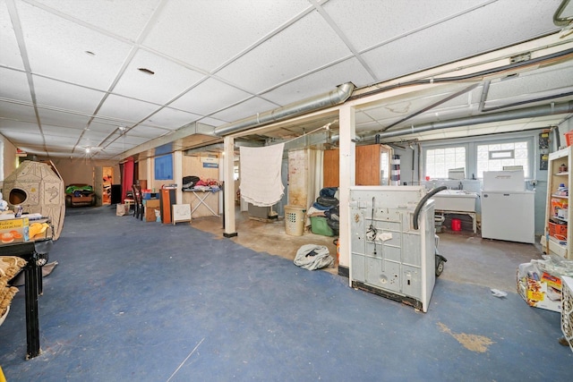 3732 Wisconsin Ave, Berwyn, IL 60402 - below grade area featuring washer / clothes dryer and a drop ceiling