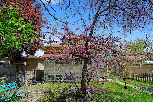 3732 Wisconsin Ave, Berwyn, IL 60402 - view of fenced backyard