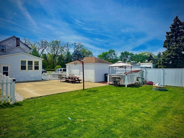 1258 Perry St, Des Plaines, IL 60016 - view of yard with a patio and a gazebo