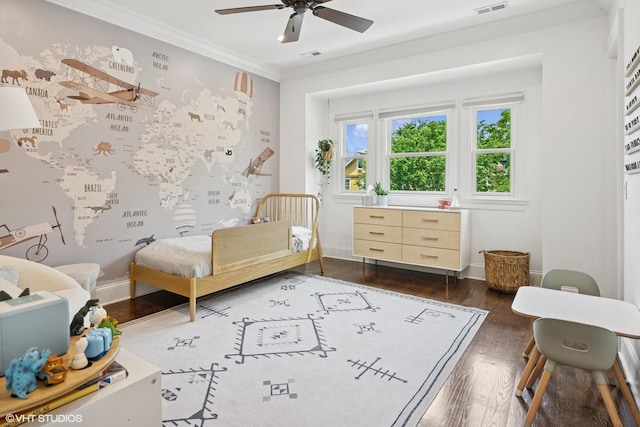 1931 W Barry Ave, Chicago, IL 60657 - bedroom with dark wood finished floors, ornamental molding, baseboards, and a ceiling fan
