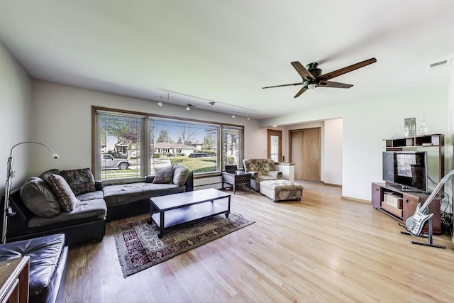 929 N Delphia Ave, Park Ridge, IL 60068 - living area featuring light wood-style flooring and a ceiling fan
