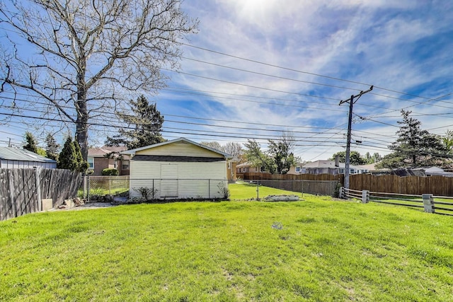 929 N Delphia Ave, Park Ridge, IL 60068 - view of yard