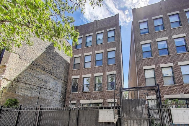2303 W Chicago Ave Unit 2, Chicago, IL 60622 - view of building exterior