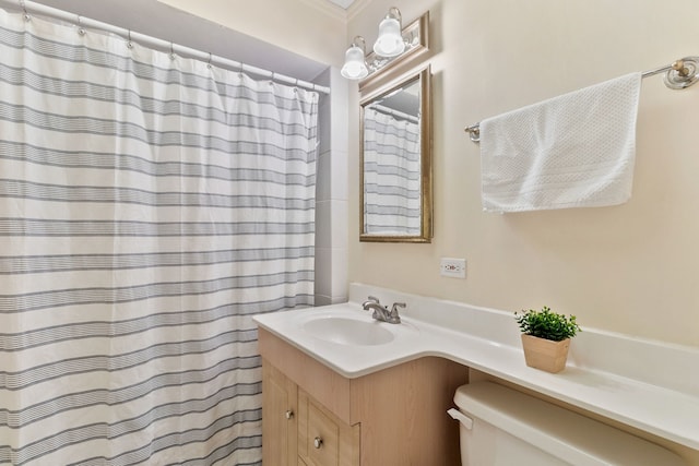 317 Blackhawk Rd, Riverside, IL 60546 - bathroom featuring vanity, toilet, and curtained shower
