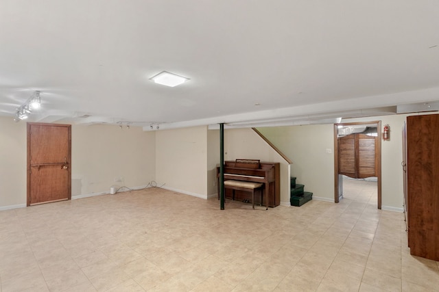 317 Blackhawk Rd, Riverside, IL 60546 - finished below grade area with stairs and baseboards