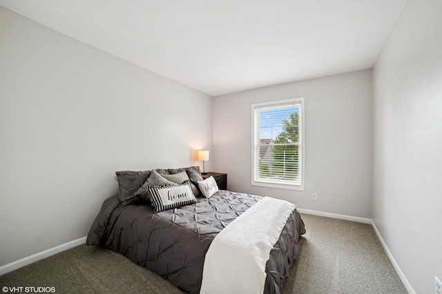 39W326 W Mallory Dr, Geneva, IL 60134 - carpeted bedroom with baseboards