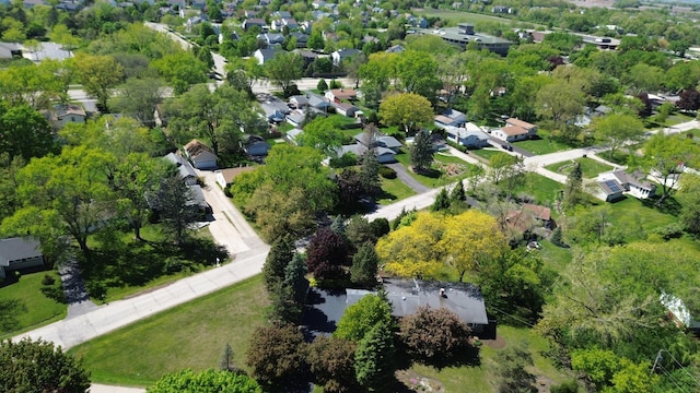 1092 Aberdeen Ln, Mundelein, IL 60060 - aerial overview of property's location with nearby suburban area
