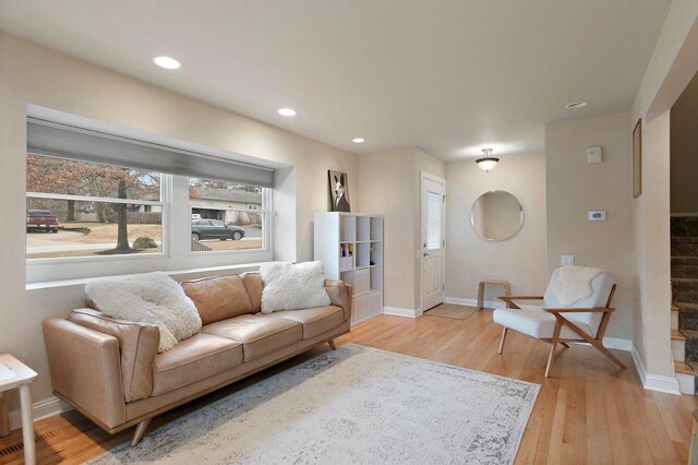 886 Bristol Dr, Barrington, IL 60010 - photo 4