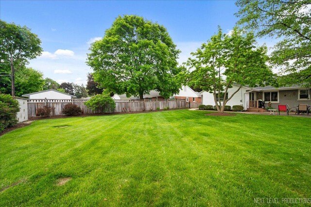 1731 Garfield Ave, Aurora, IL 60506 - view of yard featuring a patio area