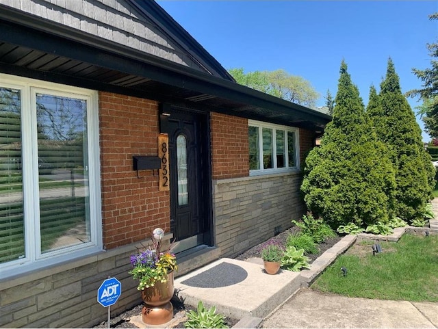 8632 New England Ave, Burbank, IL 60459 - view of side of home with stone siding and brick siding