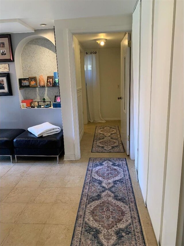 8632 New England Ave, Burbank, IL 60459 - view of corridor