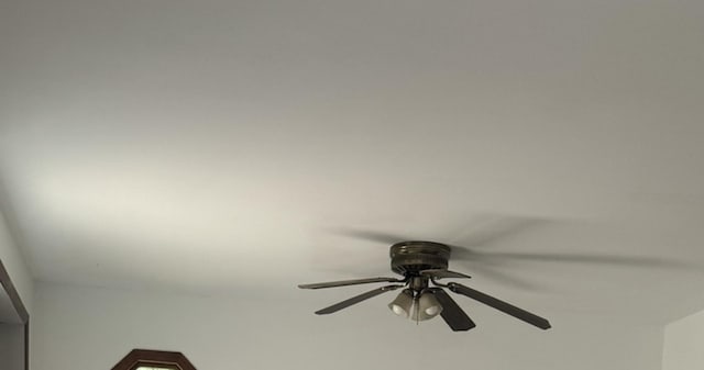 331 Somonauk St, Park Forest, IL 60466 - detailed view of ceiling fan