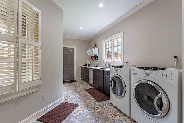 9430 Reserve Dr, Caledonia, IL 61011 - laundry room with cabinet space, separate washer and dryer, crown molding, recessed lighting, and baseboards
