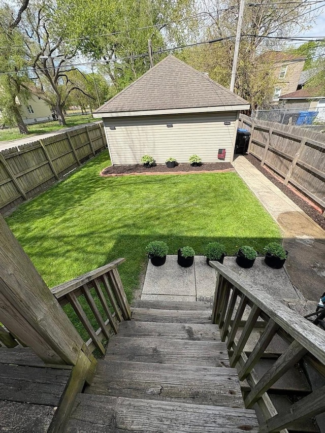 7658 S Greenwood Ave, Chicago, IL 60619 - view of yard